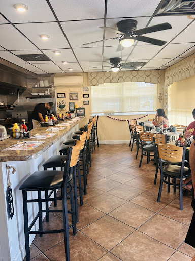 The Cracked Egg Cafe